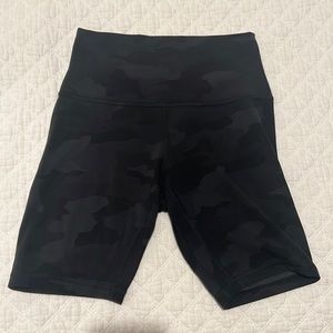 Align 6” Shorts